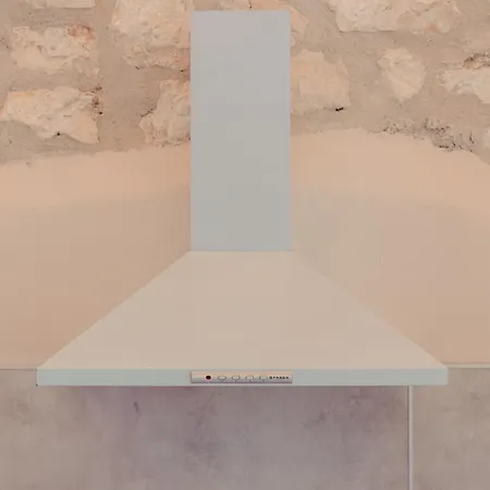 Coastal Chic House Vlikhón